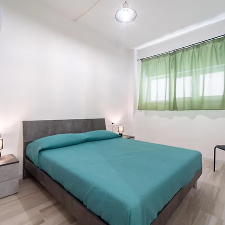 Rockfeller 7 * אלגהרו